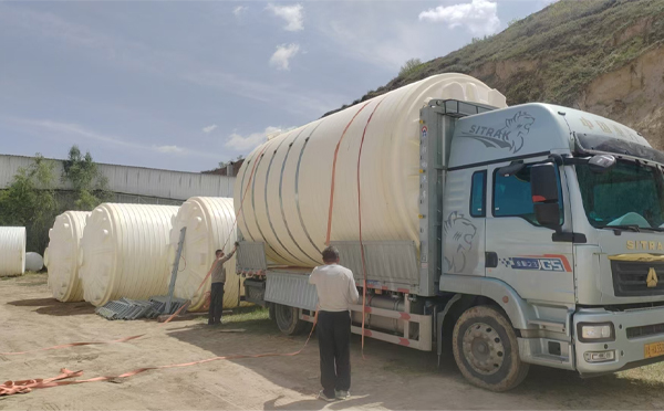 宁夏立式运输桶装车中
