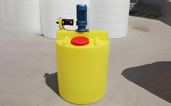 宁夏加药桶定制选型要点与行业应用技术指南